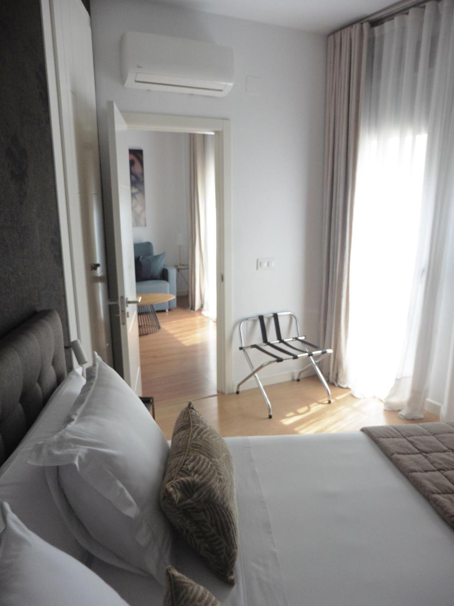 Apartamento Barrio Picasso Apartment Malaga Bagian luar foto