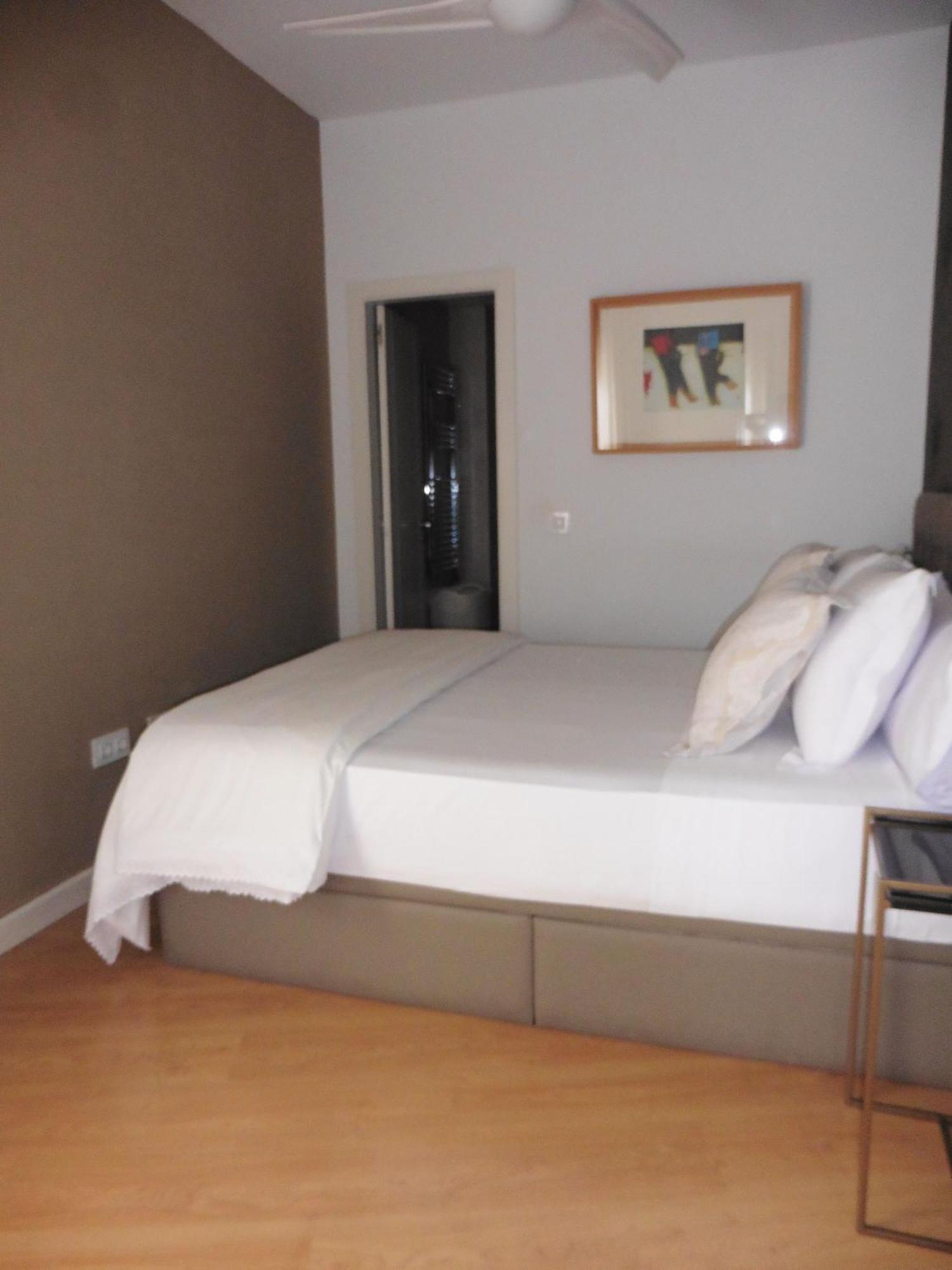 Apartamento Barrio Picasso Apartment Malaga Bagian luar foto